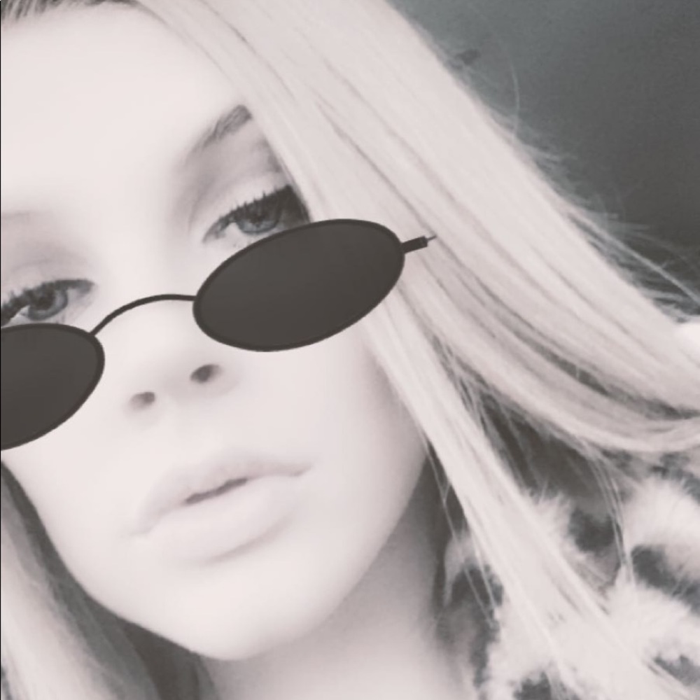 Meet your Posher, Kaleigh